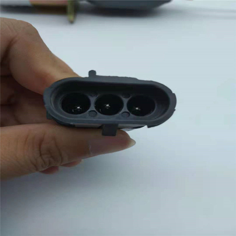 Válvula electromagnética de la parada SA-3999-24 conveniente para el enchufe del negro del motor diesel de Cummins Woodword