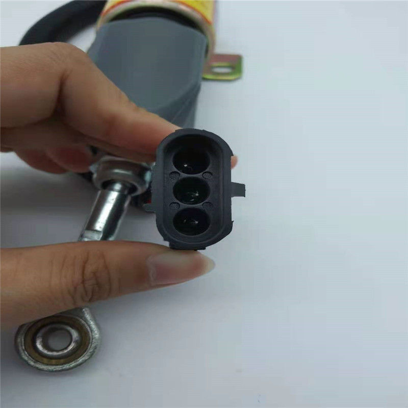 Ajuste de la válvula electromagnética de la parada B4000-1115030 para el motor YC4110/6108/4018/4105/4112 de DCEC YUCHAI